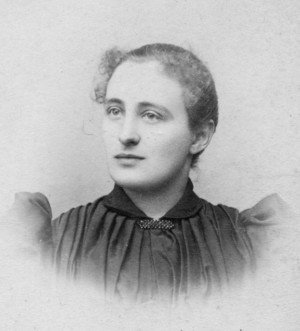 Anna Möller.