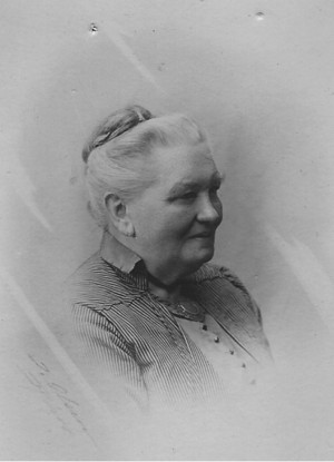Anna Prøsch. Anna Prøsch.